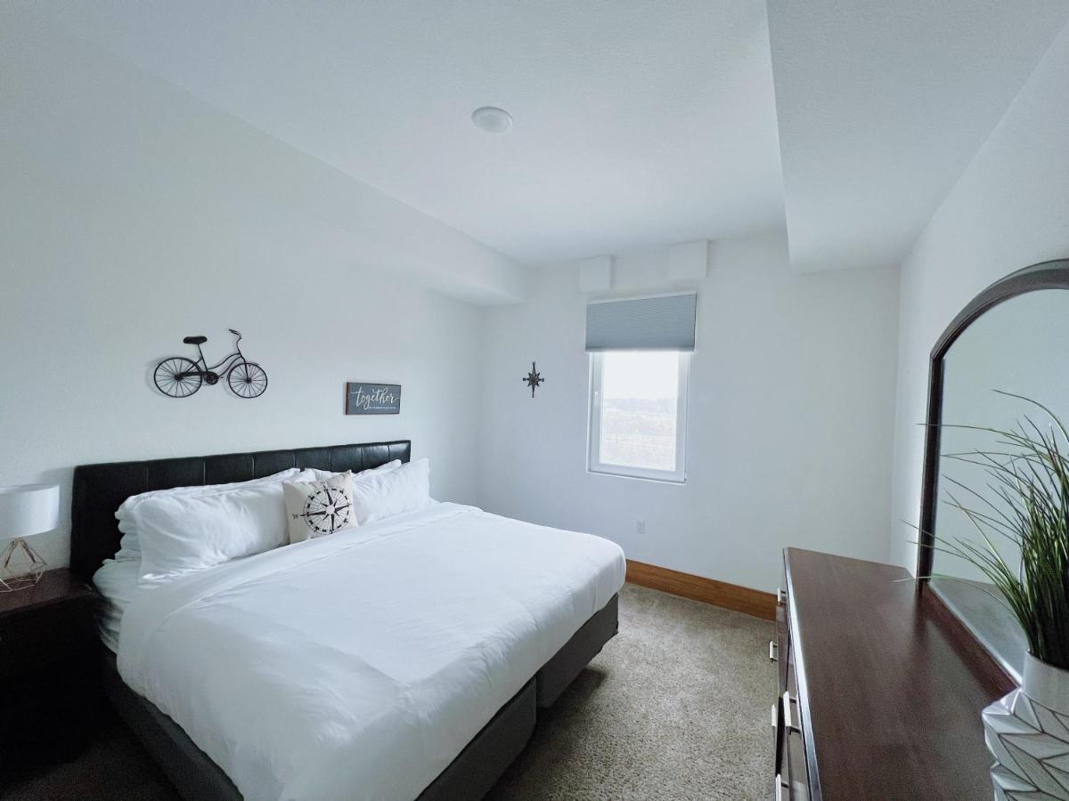 2Br Suite At The Grand Castle Pool Gym & Parking 그랜드빌 외부 사진