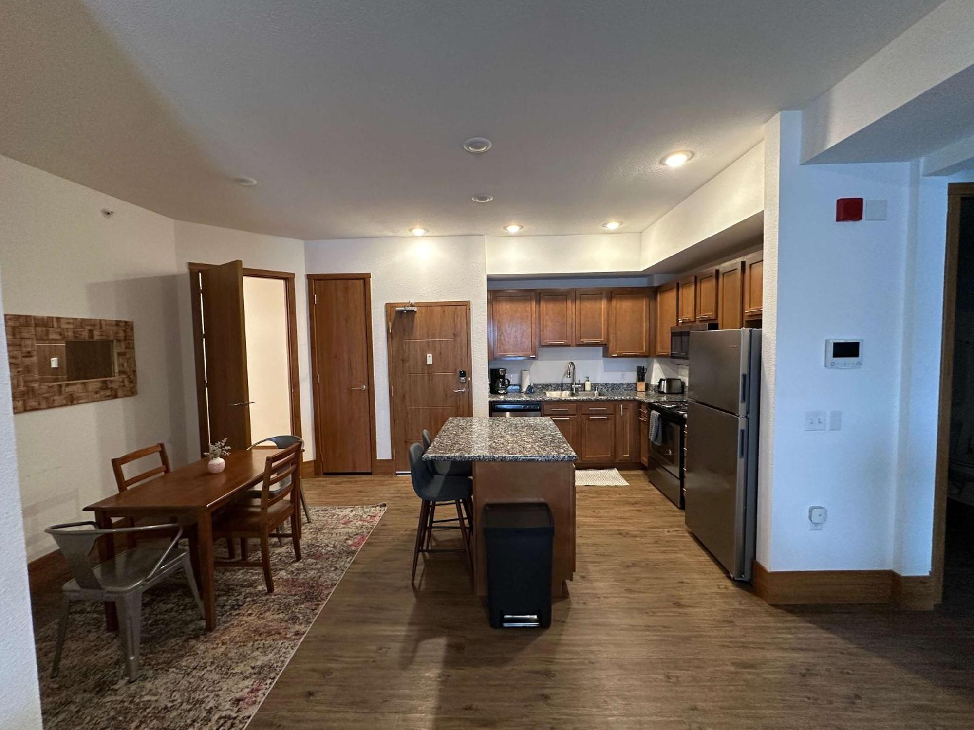 2Br Suite At The Grand Castle Pool Gym & Parking 그랜드빌 외부 사진